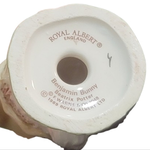 ROYAL ALBERT Benjamin Bunny Charming Rabbit Figurine England 1989 Easter Spring - Picture 12 of 12